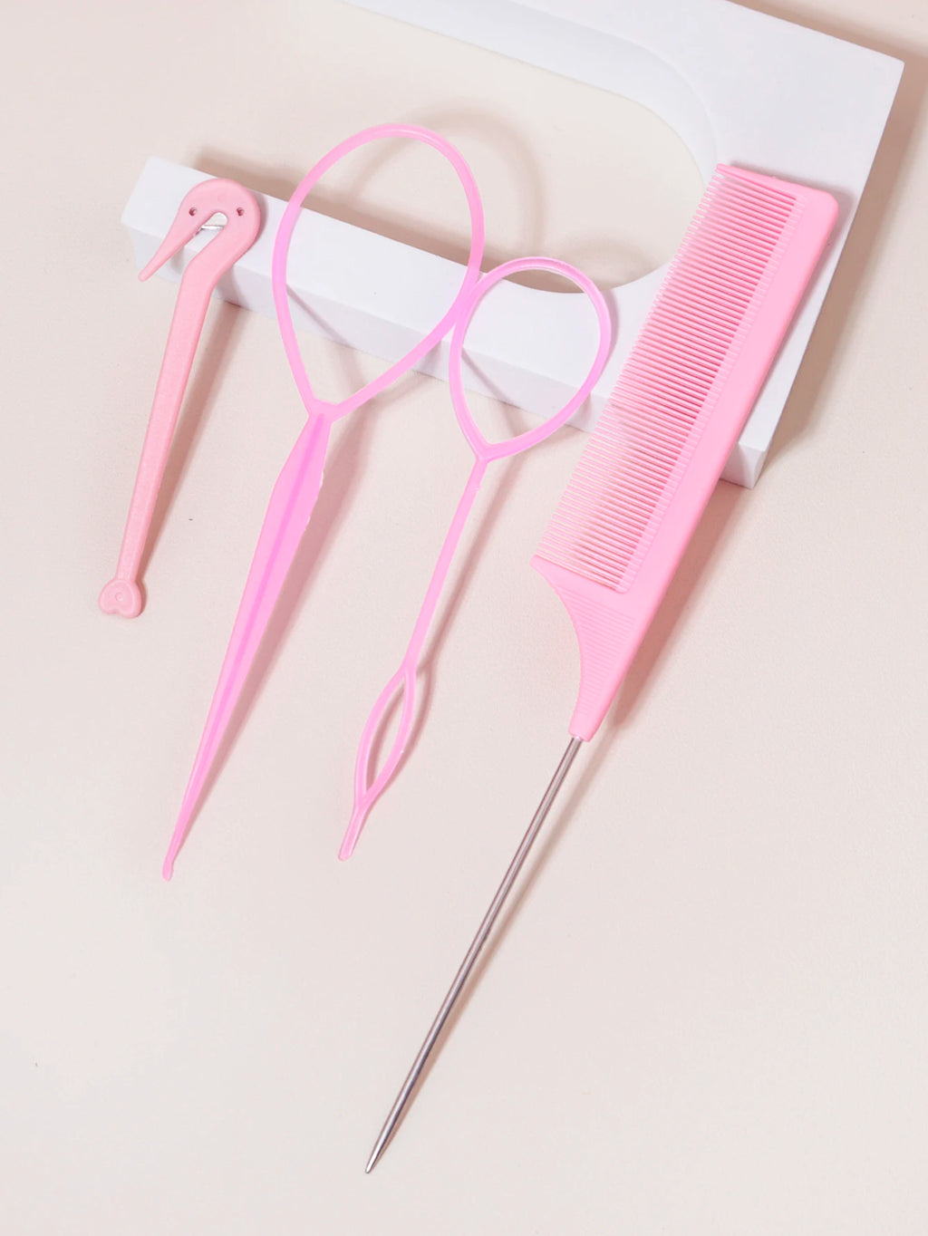 4-piece set, hair ring tool, rubber band cutter, mouse tail comb, hair