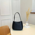 Simple And Casual New Popular PU Leather Versatile Shoulder Underarm