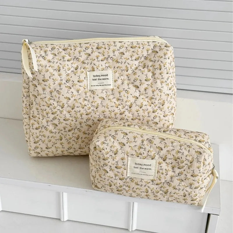 Retro Women's Floral Print Cosmetic Bag Handbag Travel Organizer