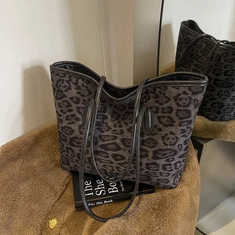 Retro Leopard Print Tote Bag Large Capacity Casual Versatile Commuter