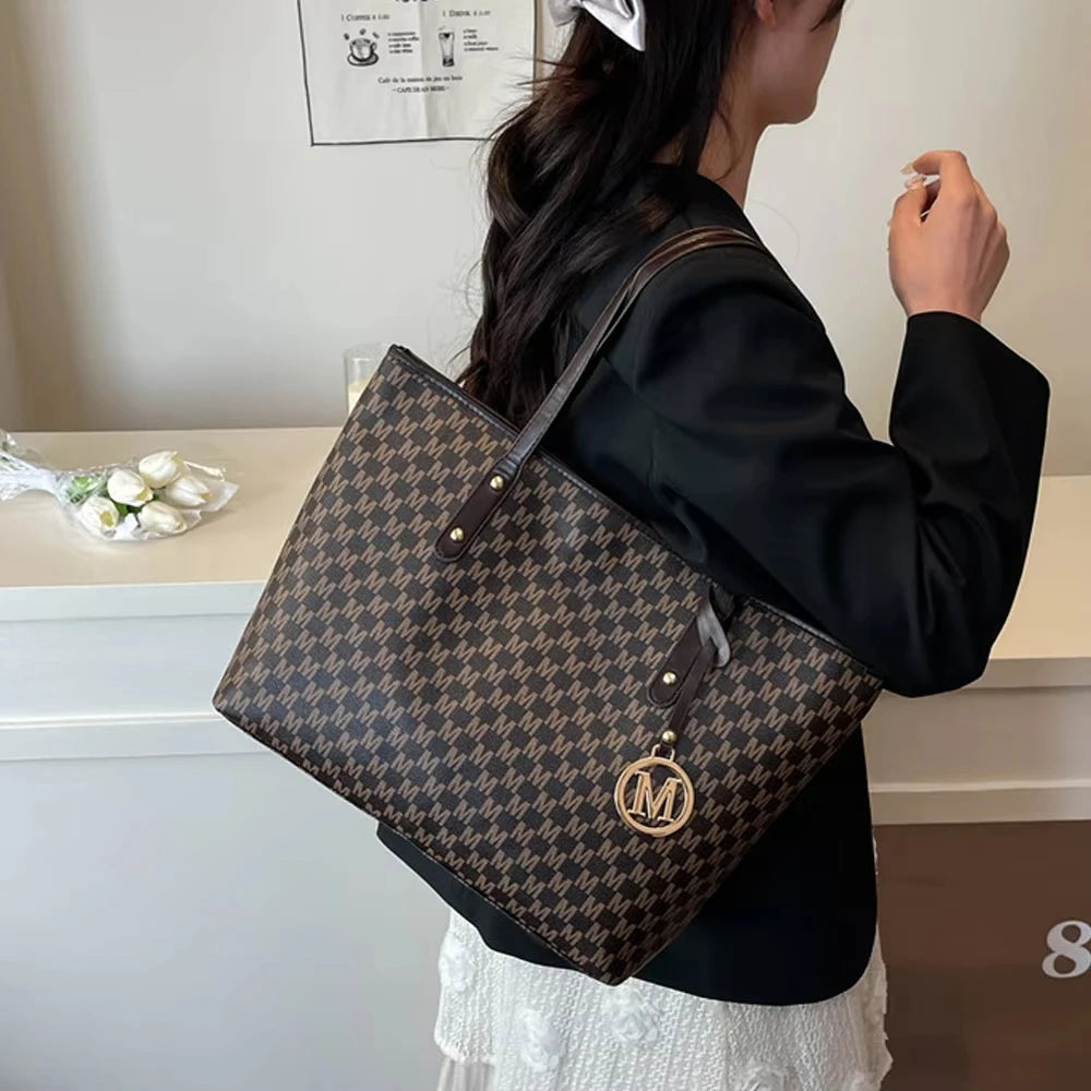 Vintage Ladies Tote Bag Large Capacity Fashion Elegant Handbag Classic