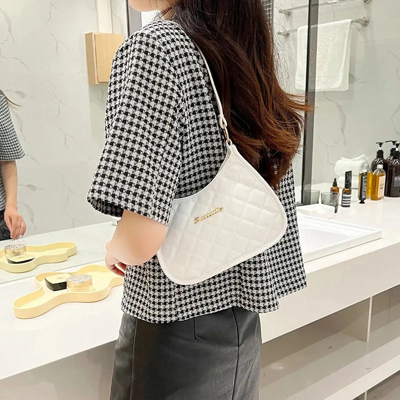 Ladies' retro shoulder bag, armpit handbag, fashionable design,
