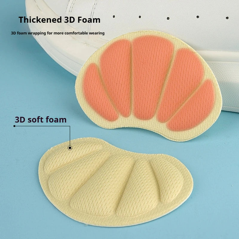 Self-adhesive insoles for athletic shoes Adjustable-size insoles Heel