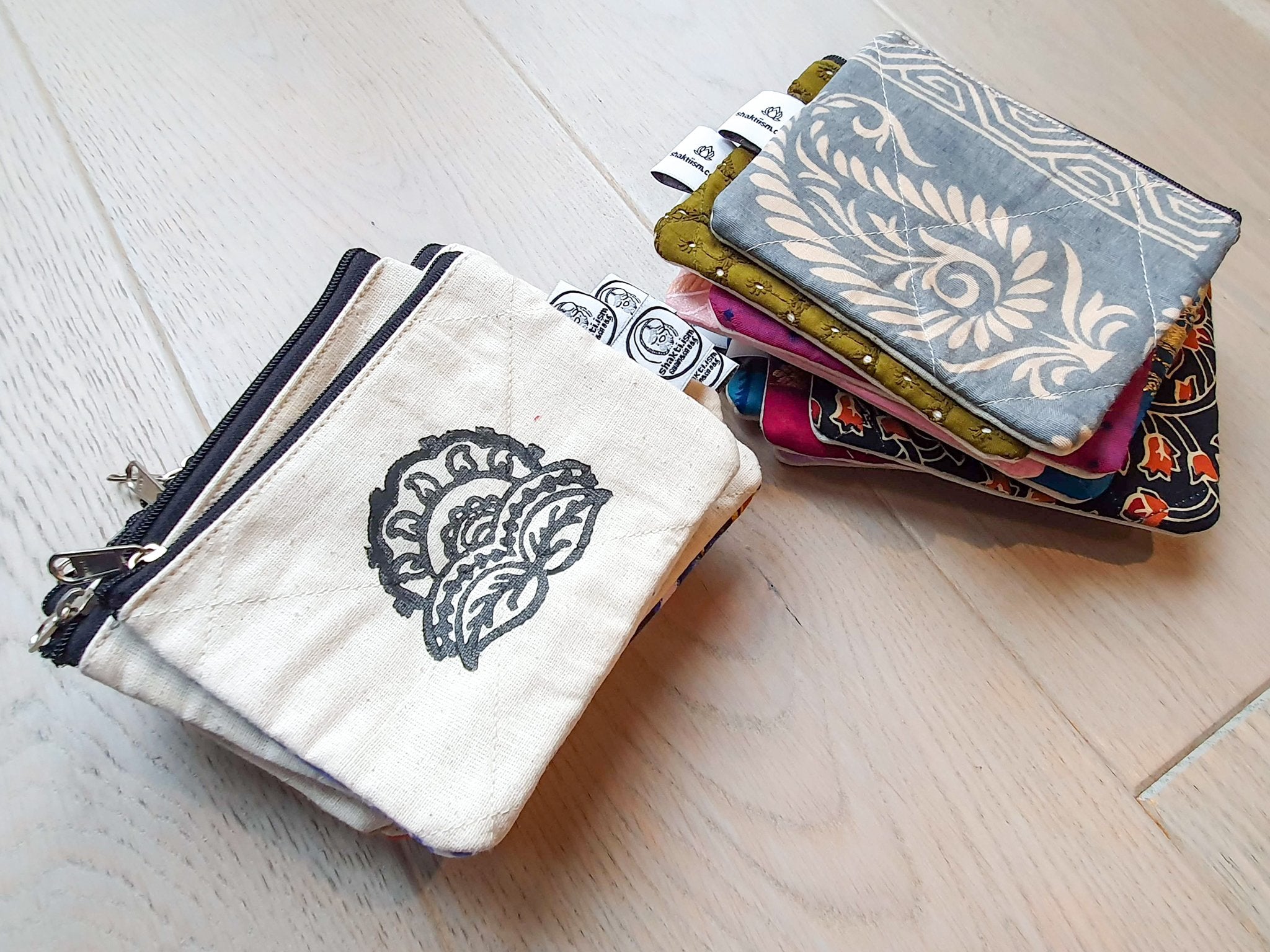 Sari coin purses